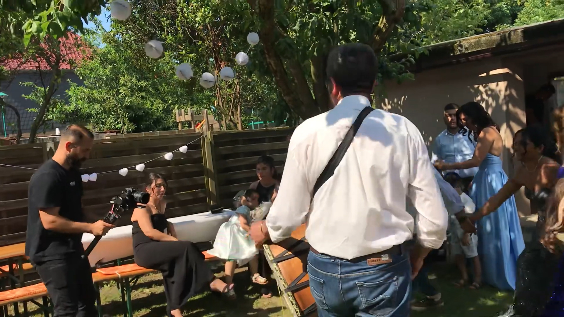 Açılış Törenlerinde Kalabalığı Toplayan Davul Zurna Performansı